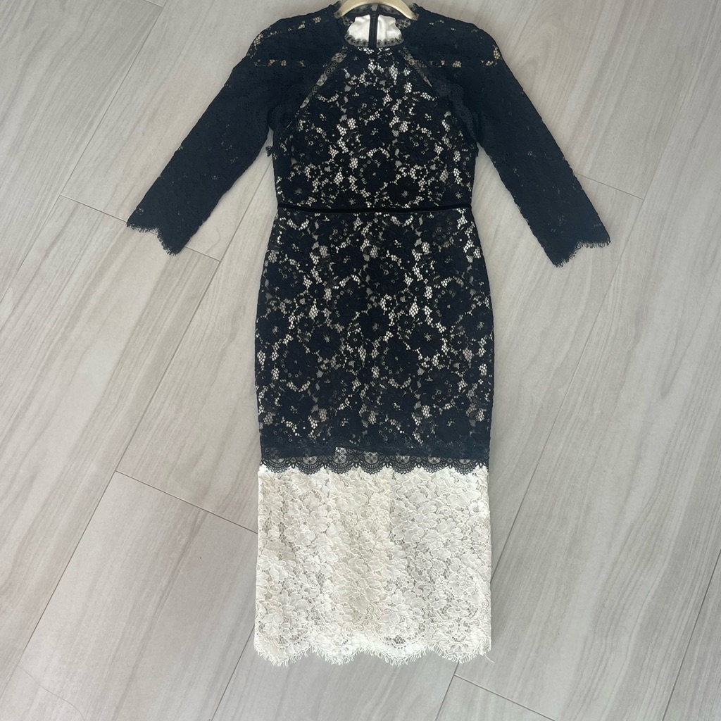 Nwt Alexis Whitney Midi Lace Black & White Dress Quarter Length Sleeves Size Xs